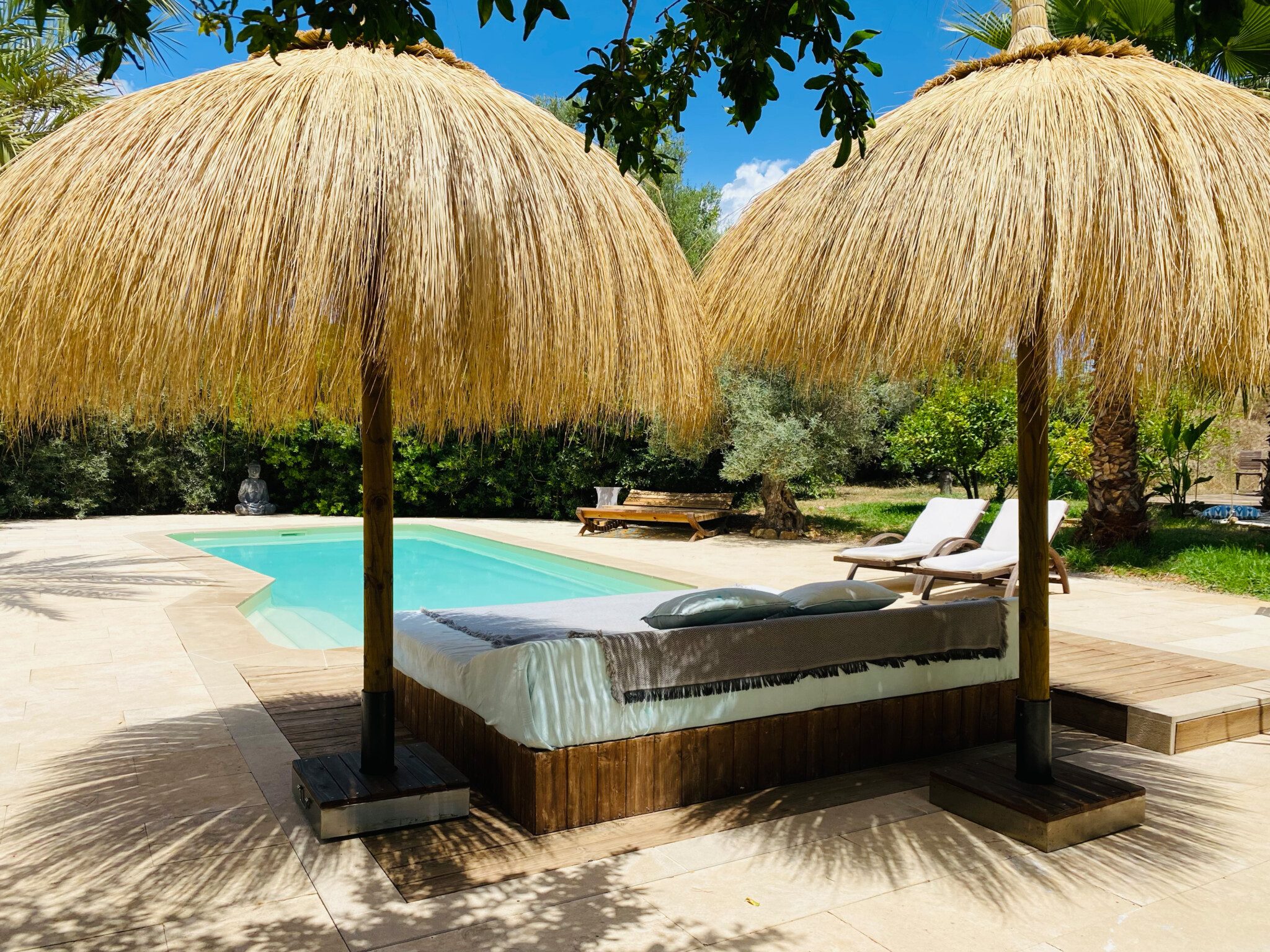 finca rustica shooting location mallorca parasols pool