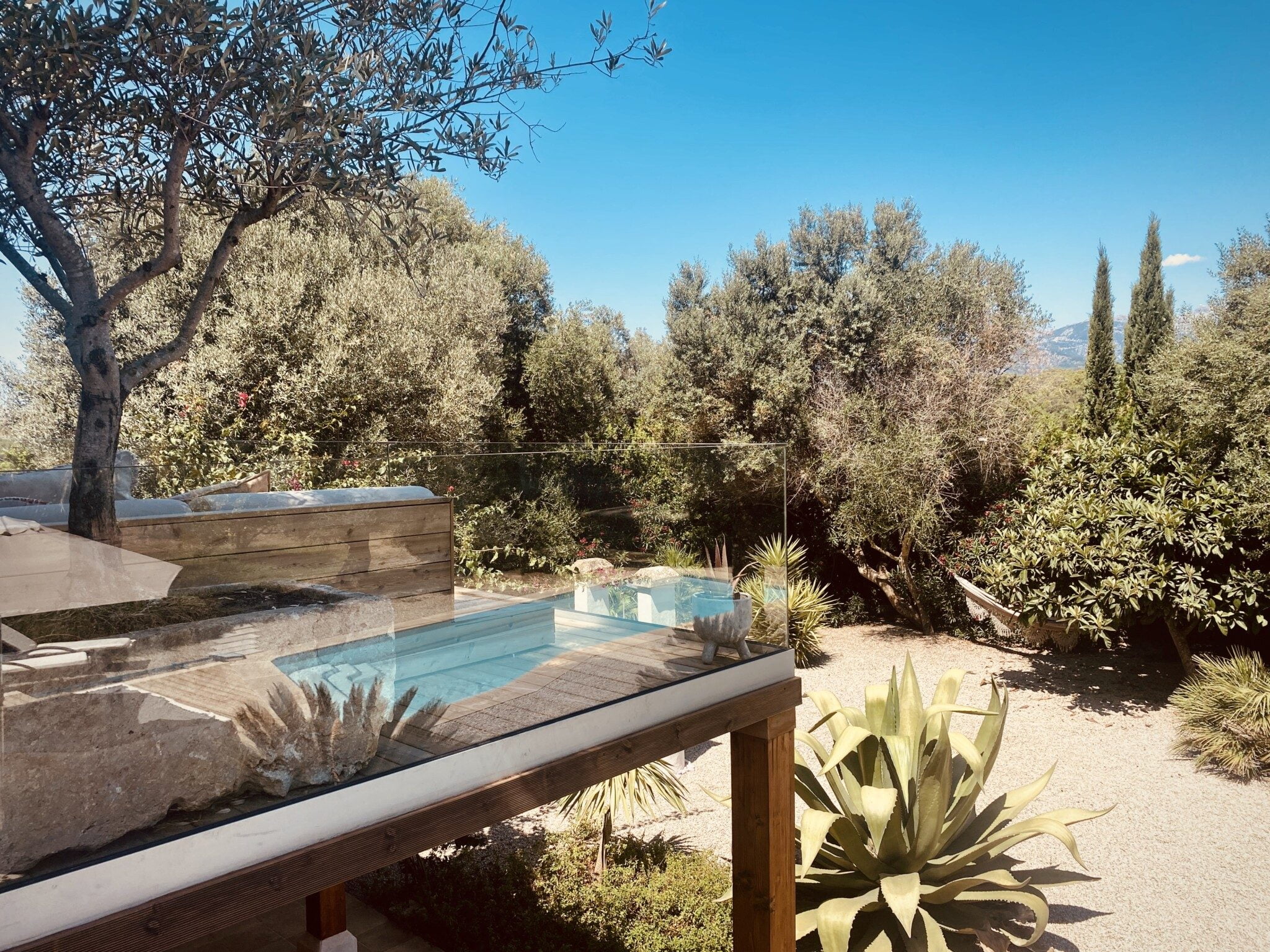 finca rustica shooting location mallorca garden glass railings
