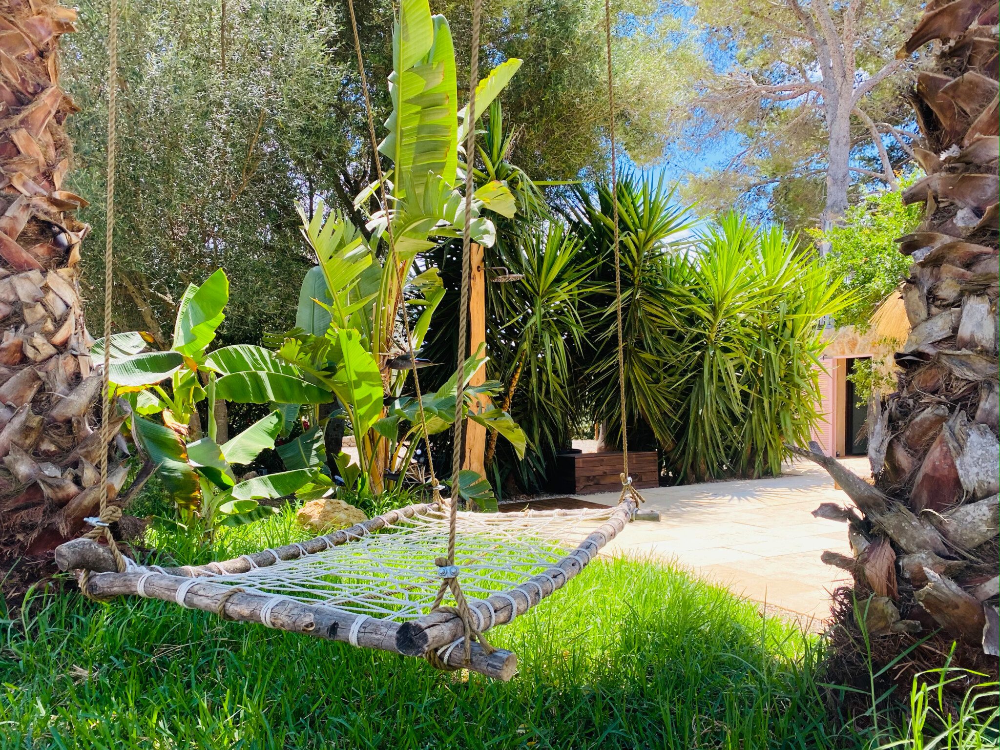 finca shooting location mallorca garden swing