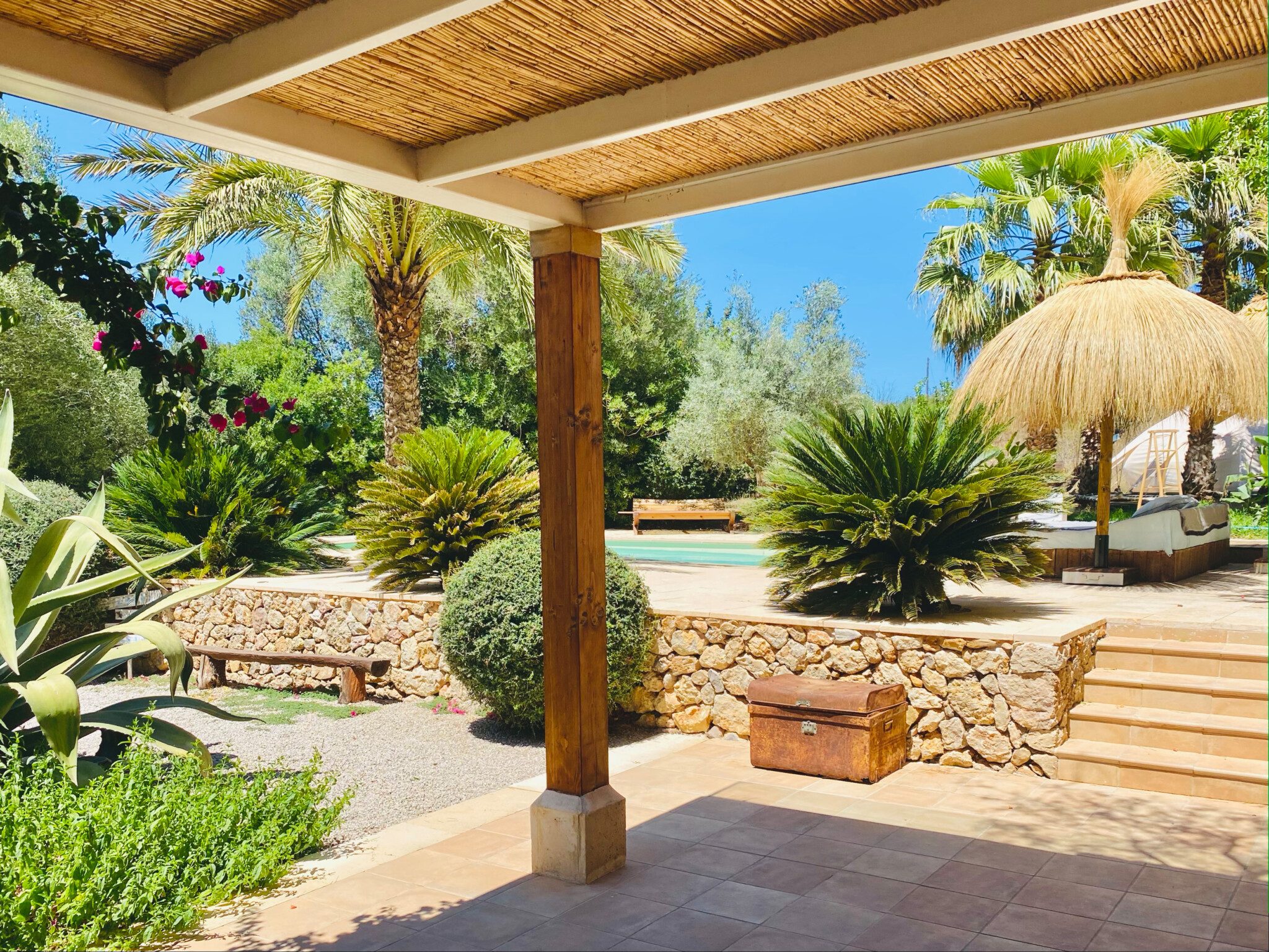 finca shooting location mallorca porche terrace pool area