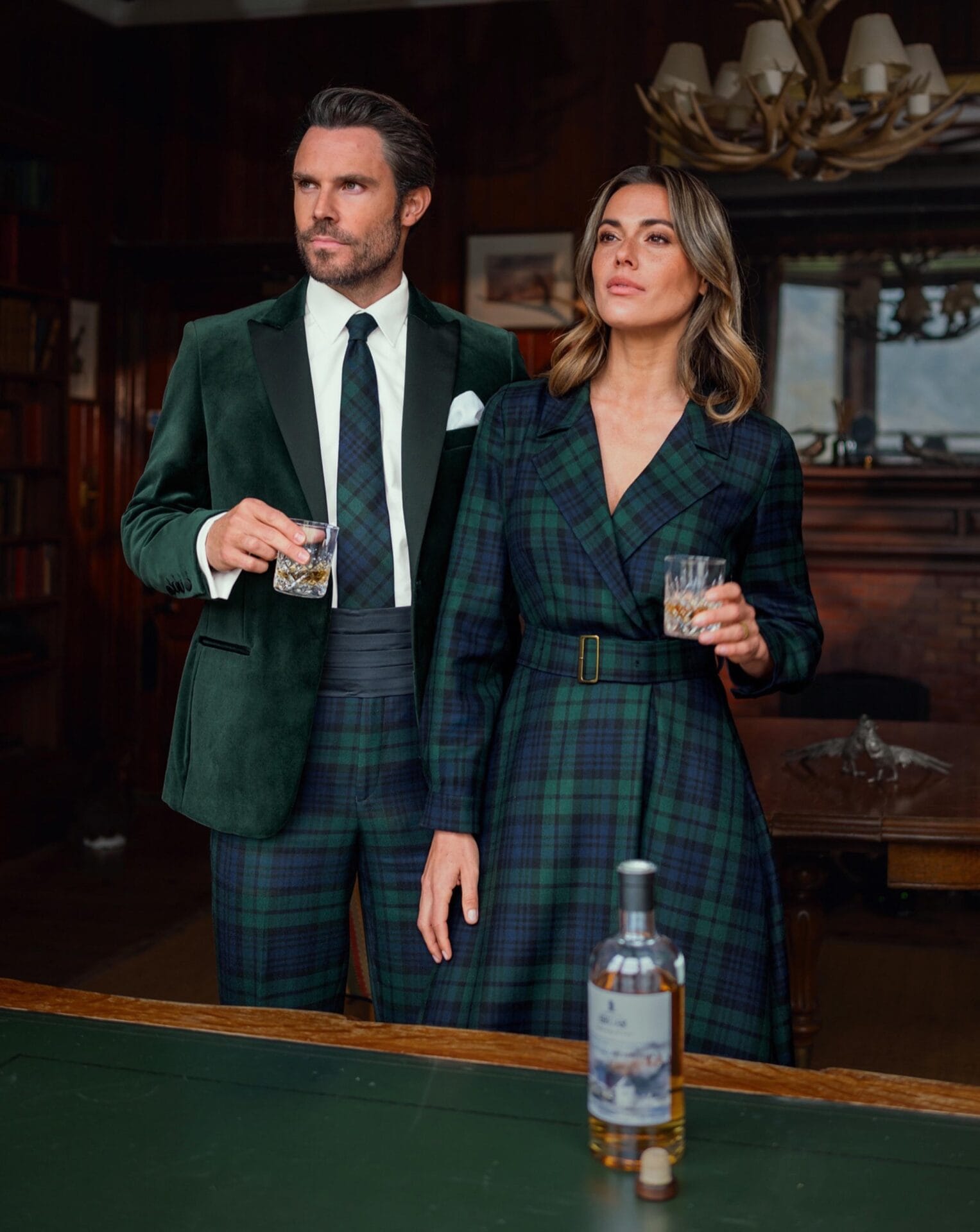 scottish british whiskey classic lady